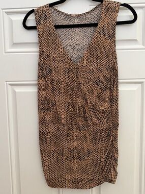 Leopard Sleeveless Blouse